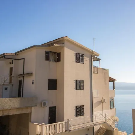 Leonarda Appartement Omiš
