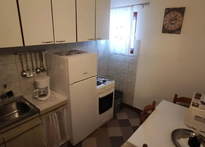 Leonarda Appartement *